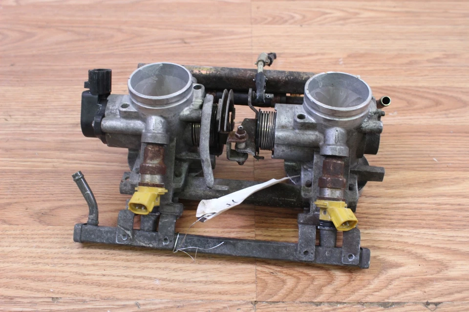 2003 ARCTIC CAT F7 FIRECAT 700 Throttle Bodies / Body SQUARE Injectors TPS - Image 4 of 4