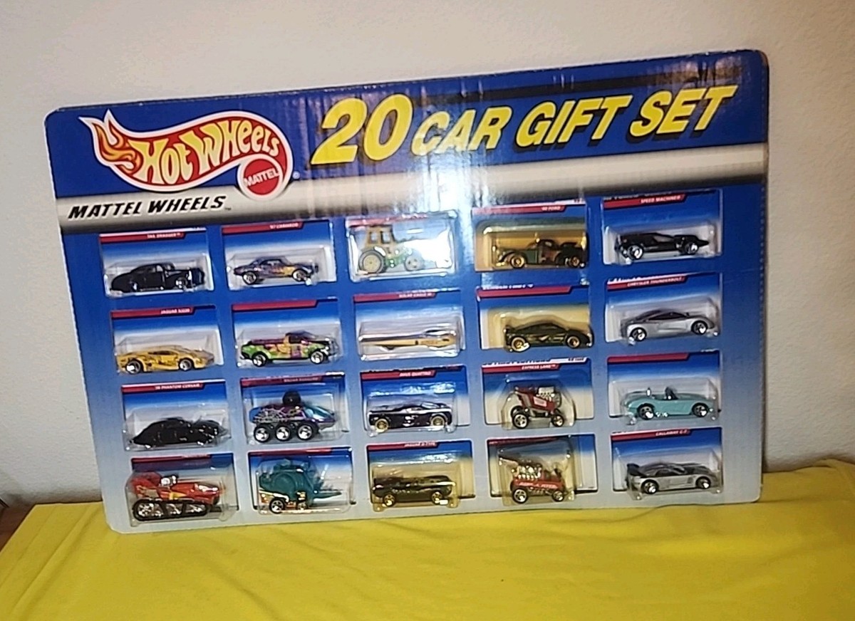 1999 HOT WHEELS 20 Car GIFT SET Avus Ford 40 Jaguar Camaro Etc