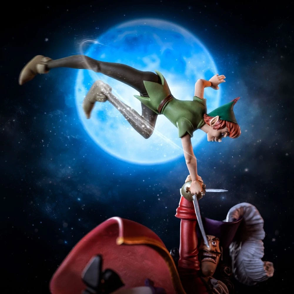 Disney Scale Statua 1/10 Peter Pan Vs Hook 40 Cm Iron Studios