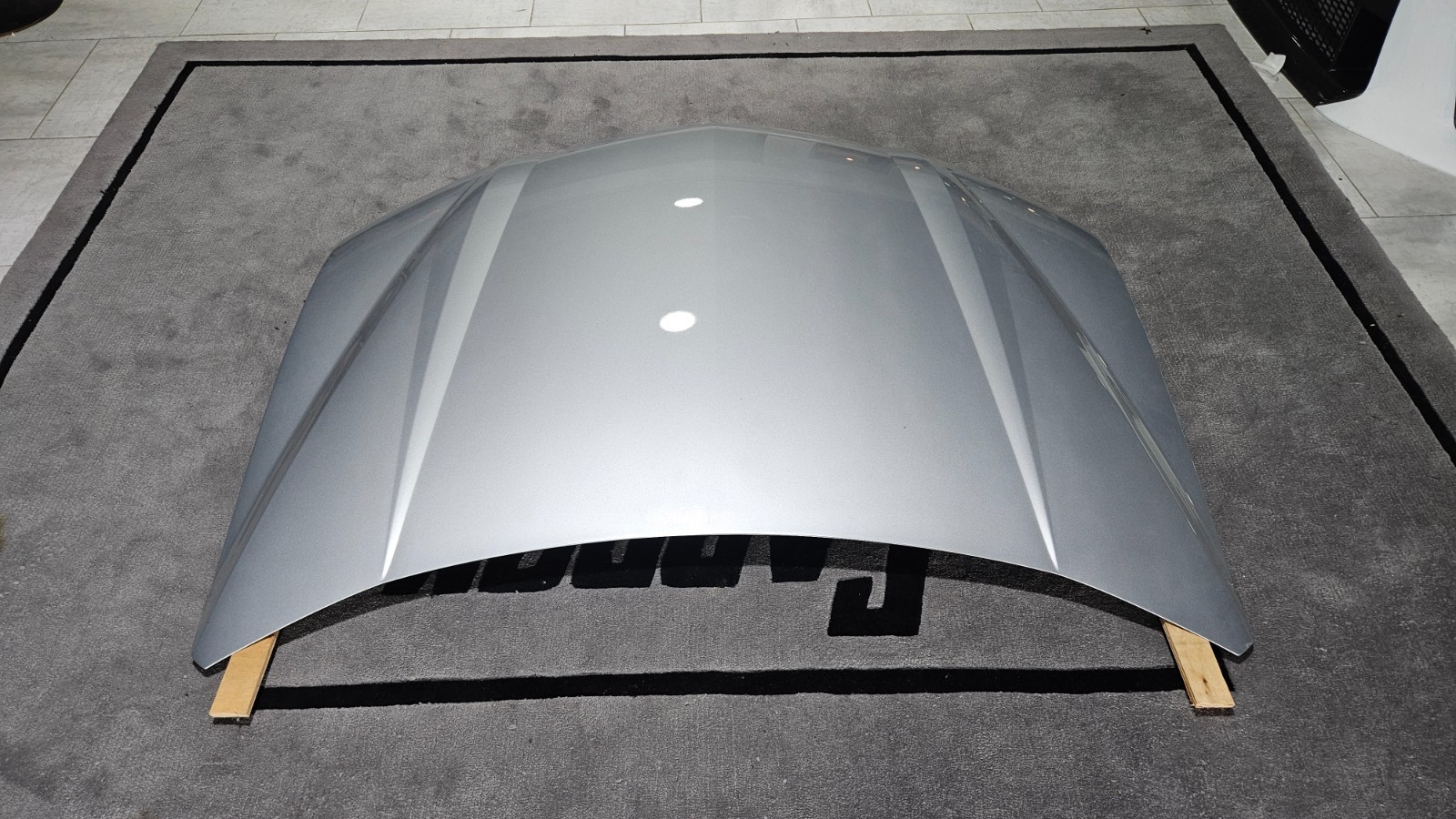 OEM Silver 2019 2020 2021 2022 2023 Lamborghini URUS Hood