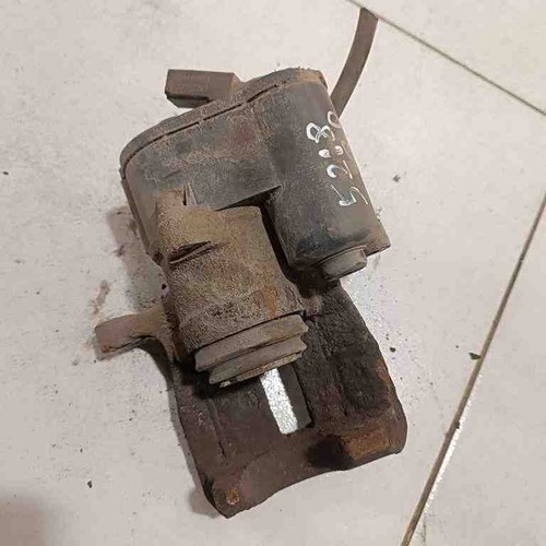 VW PASSAT B7 ALLTRACK 365 Support hinten rechts 32332267 2.00 Diesel 30354389