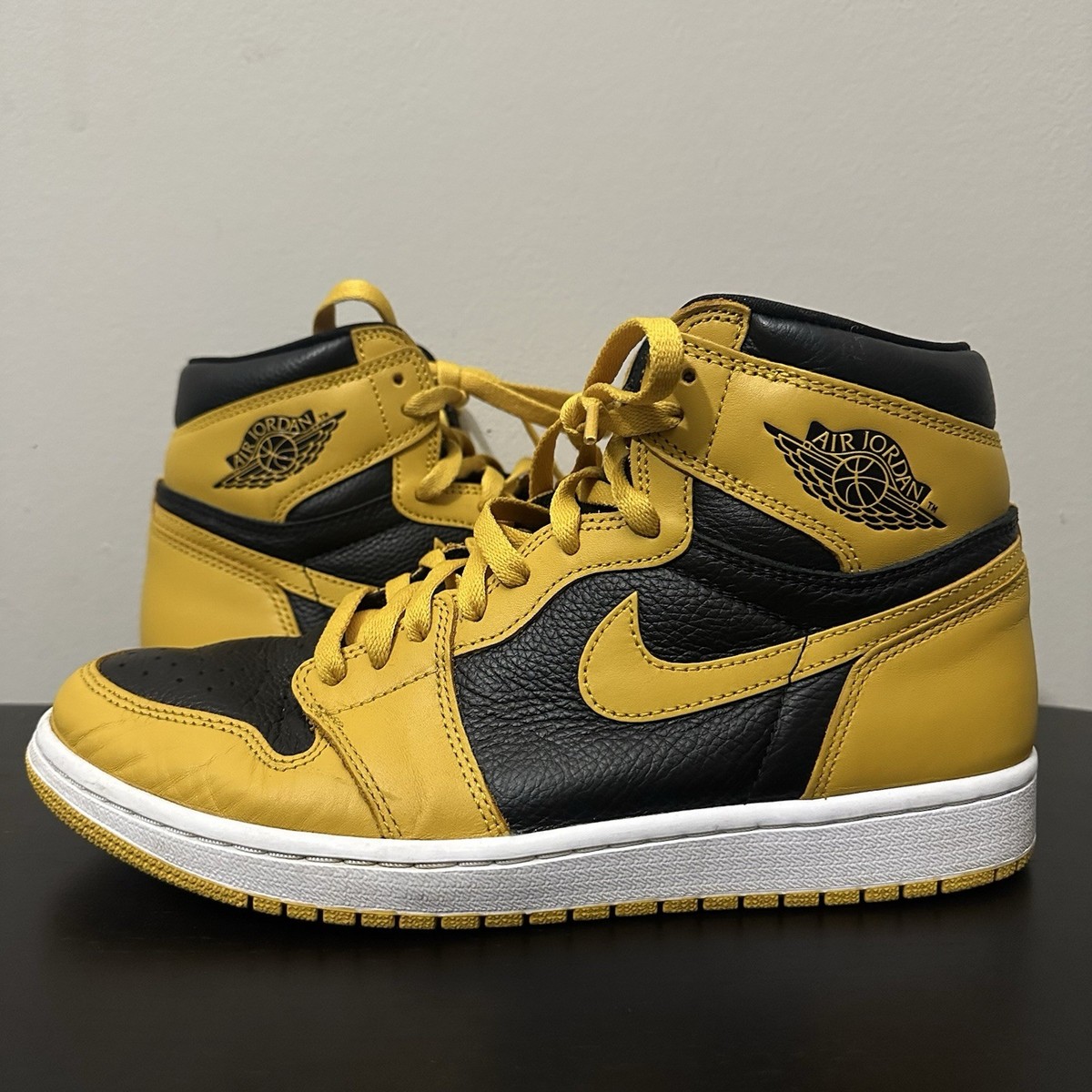 Size 9.5 - Jordan 1 Retro OG High Pollen 195238867508| eBay