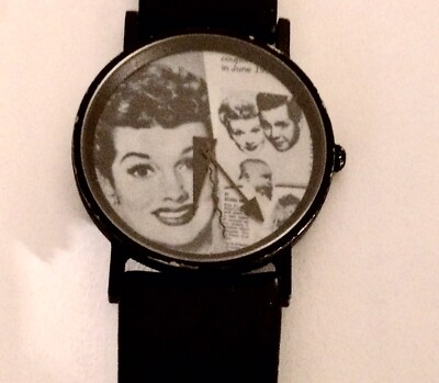 Unisex Lucy Face Custom Leather Band Quartz Wrist Watch