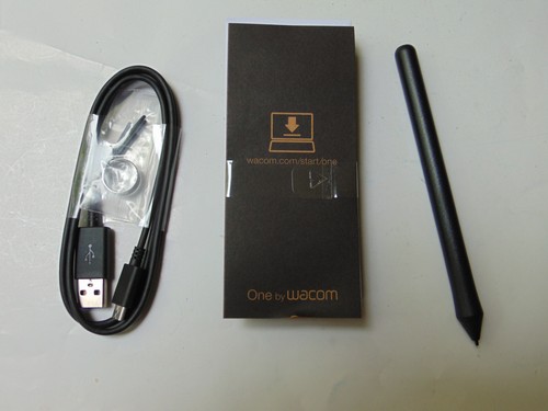 One by Wacom CTL472K1A PC or Mac Black Creative Pen Graphics Tablet Complete Set - Photo 14/15