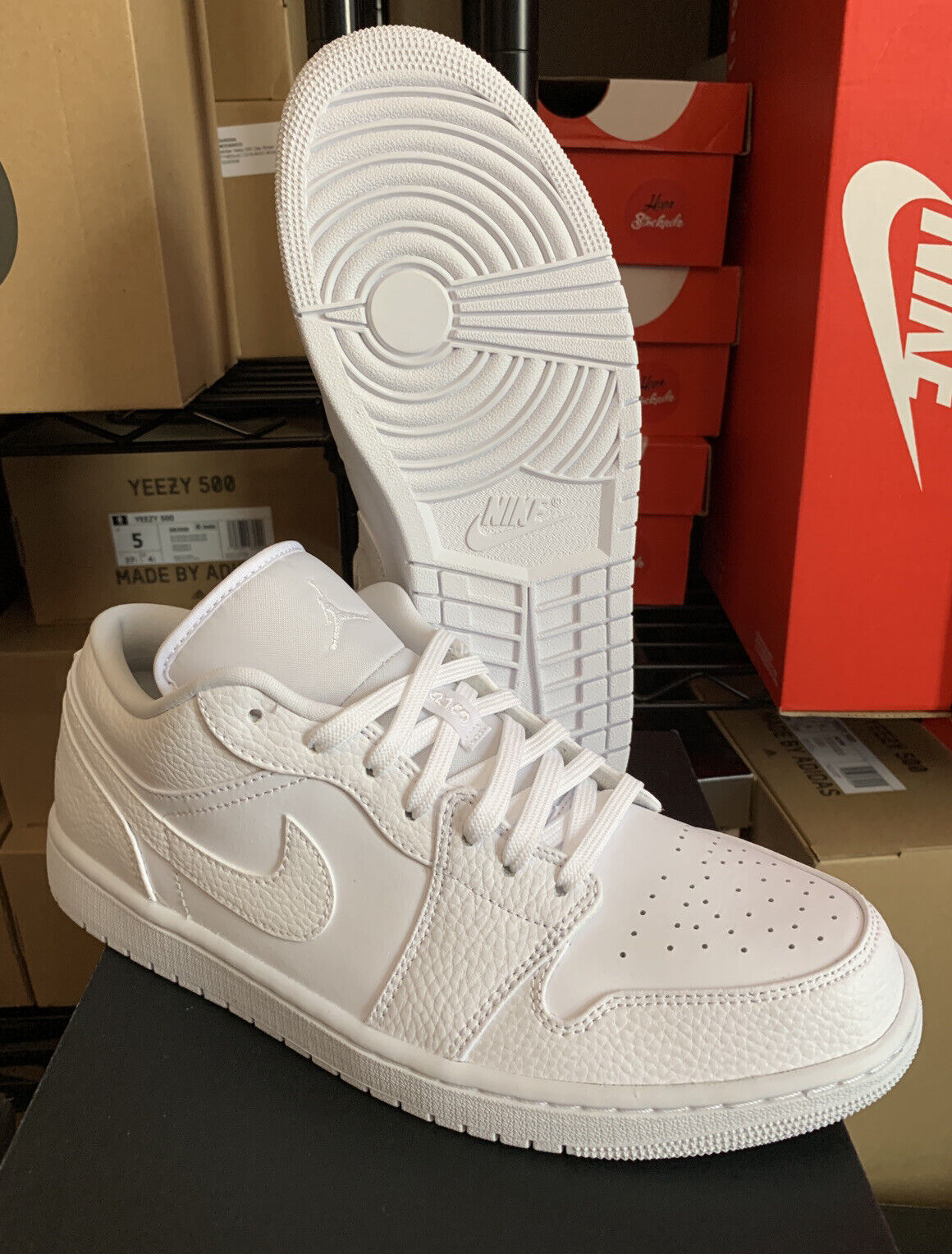 air jordan high triple white