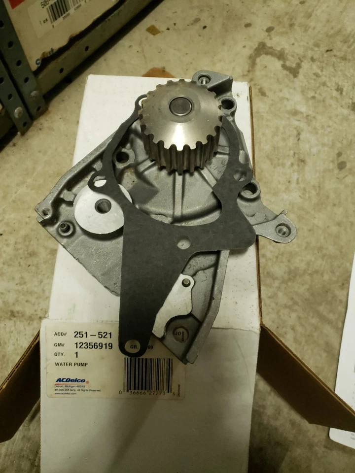 BOMBA DE AGUA PARA 87-93 MAZDA MX B2200 626 12356919 NOS AC DELCO 251-521 Foto 3 de 4