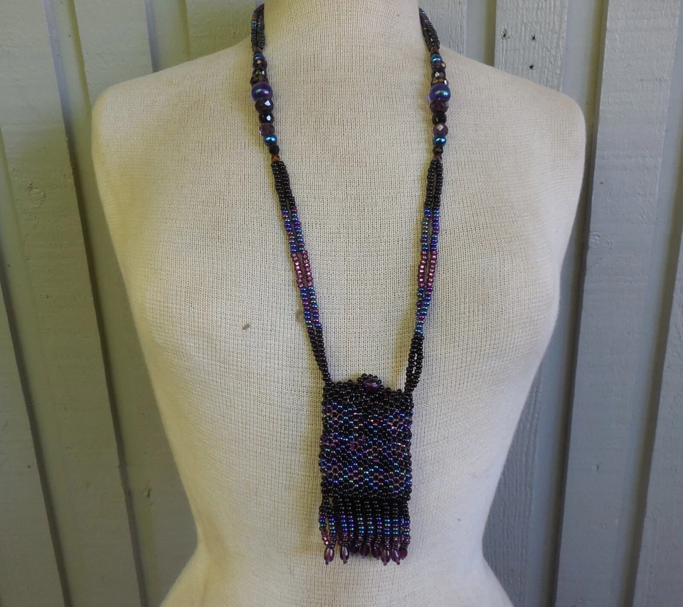 Bolsa de collar con cuentas bolsa de medicina pagana con flecos borlas estuche de amuletos Wicca