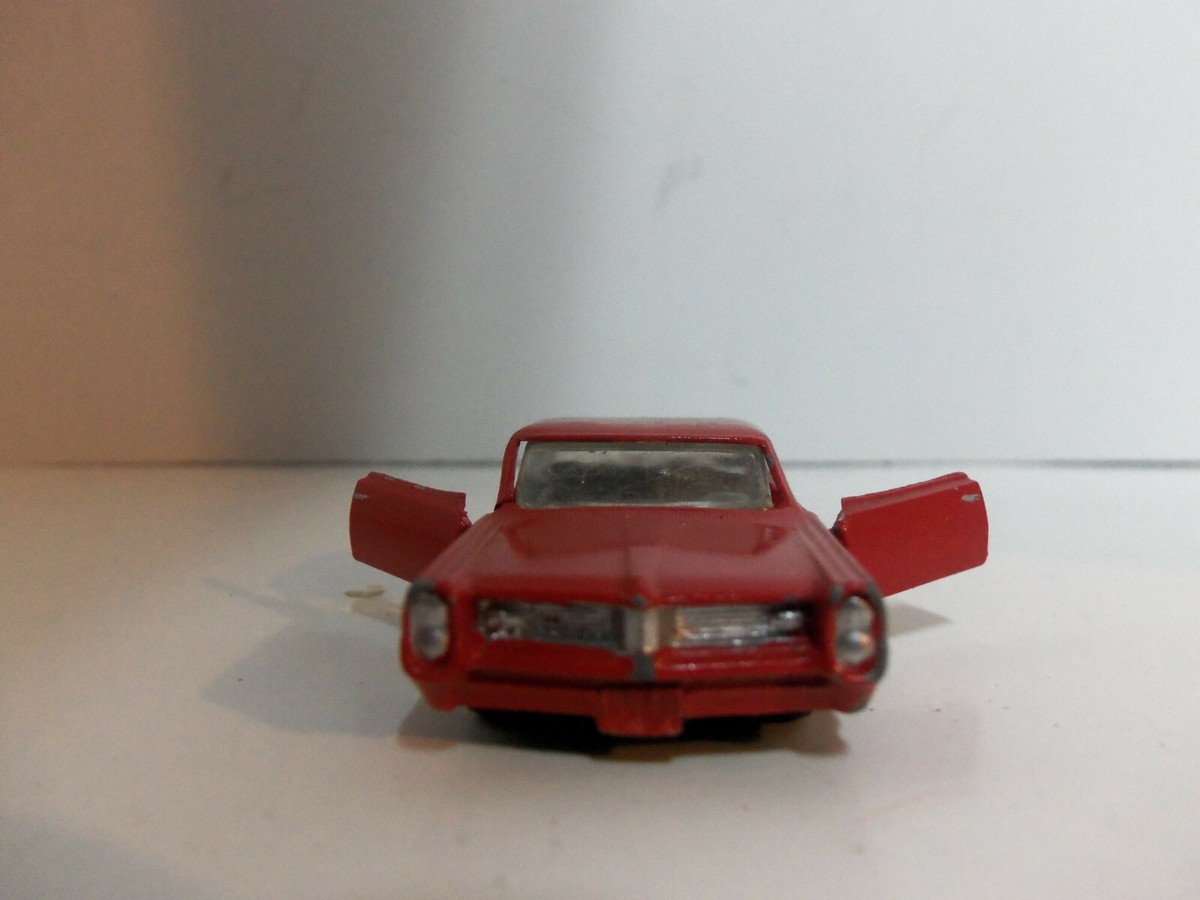 Vintage Matchbox Series Lesney England Pontiac GP Sports Coupe