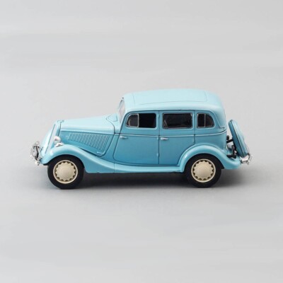 GAZ-M1 Blue Car Diecast Model 1:43 AL261Bu