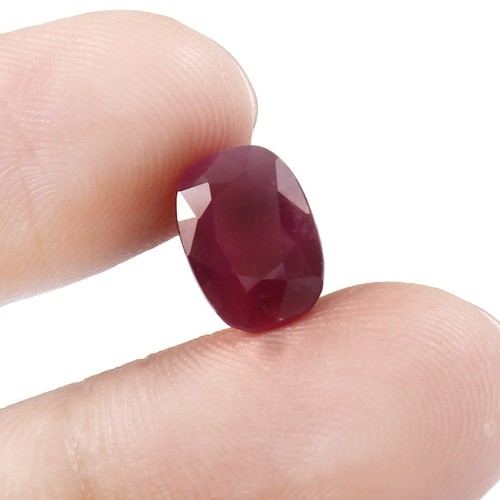 Rubis Naturel 0.9 Carats Mozambique - Non Chauffé, Certifié GIL
