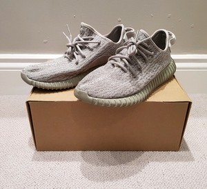 v1 moonrock