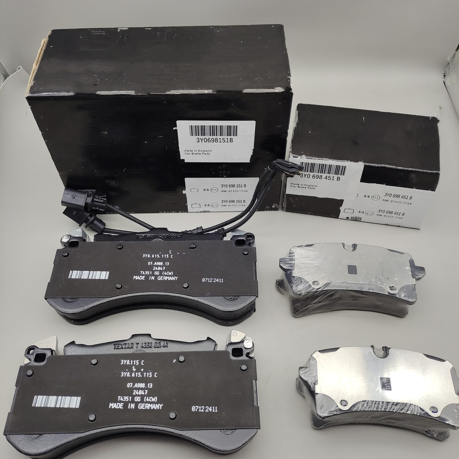 Bentley Mulsanne 2011-2020 Front Brake pad P/N 3Y0698151B