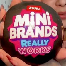 ZURU Mini Brands VINYL Record Music Mystery C...