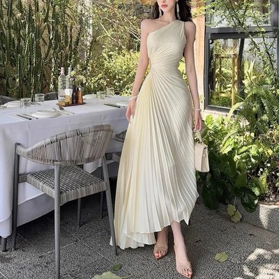 sachin and babi light blue dress History of American Fashion Photo: Dior Evening Dress main image 0
