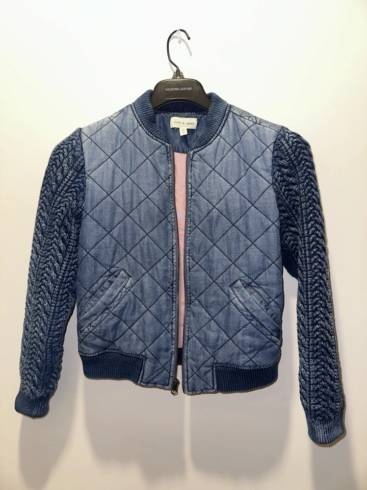 Chaqueta de bombardero Anthropologie acolchada de tela y piedra para mujer talla XS  Foto 2 de 4