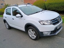 2015 Dacia Sandero Stepway Laureate 0.9 TCE