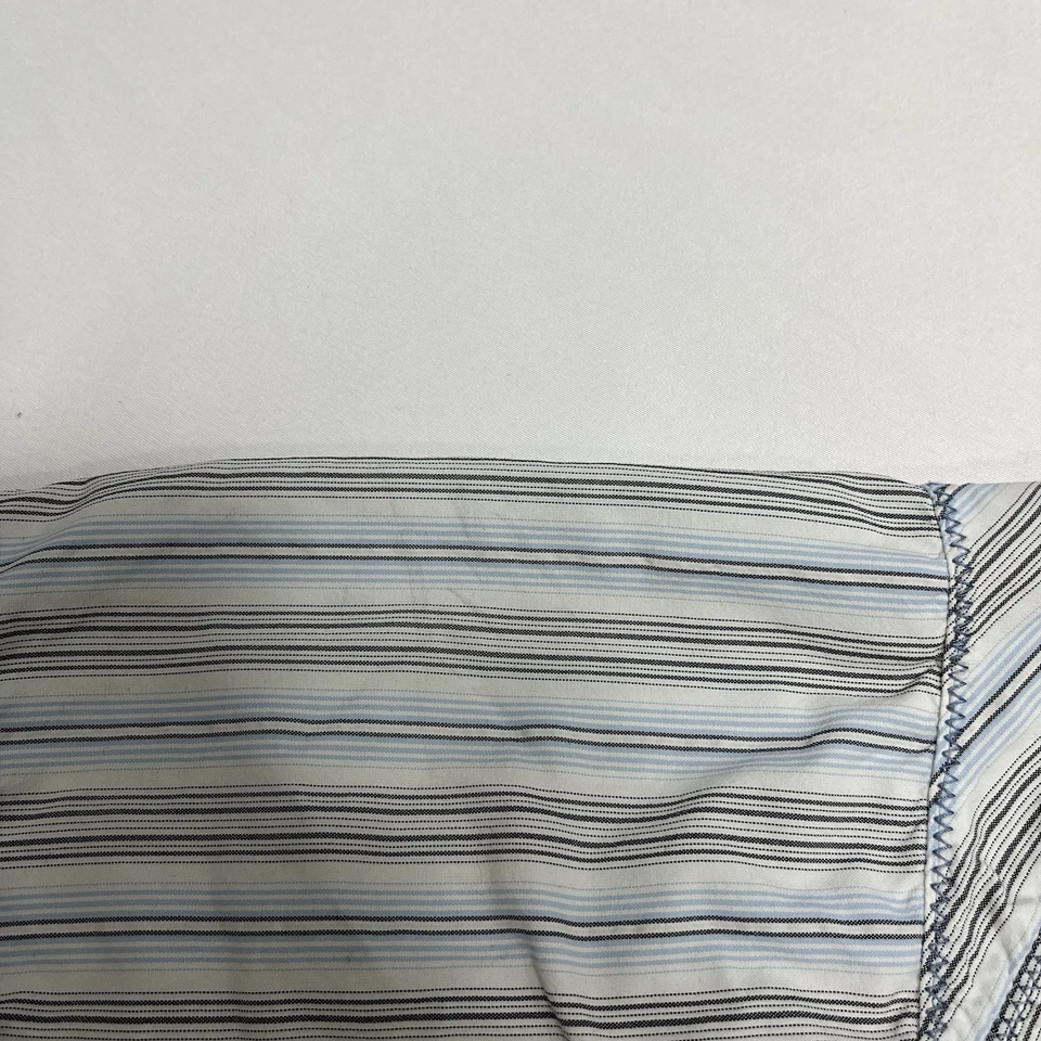 Kuhl Shirt Mens Large Blue White Striped Ionik Short Sleeve Button Up - Read - Image 4 of 4