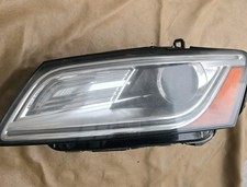 2013 - 2015 Audi Q5 Left / Driver Side Headlight Assembly OEM 8R0941005E
