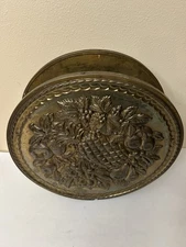 Vintage Ornate Floral Brass And Wood magazine rack holder 16x5x15”