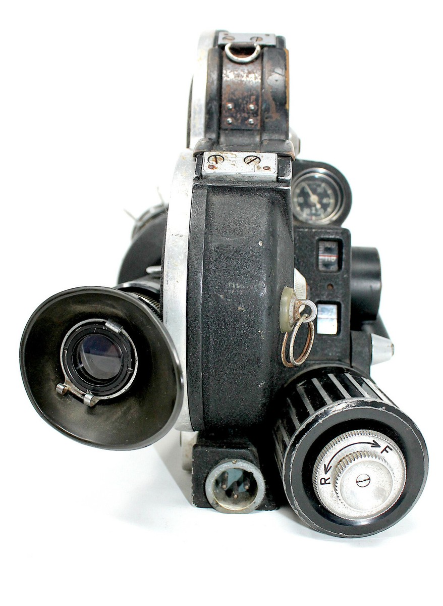 Arriflex Arri 16mm S Cine Camera w/Schneider-Kreuznach Xenonlens