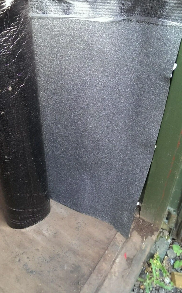 SikaBit® PRO SA-940 G 1m x 6m SELF Adhesive BLACK MINERAL Roofing Felt TOP Layer - Image 2 of 4