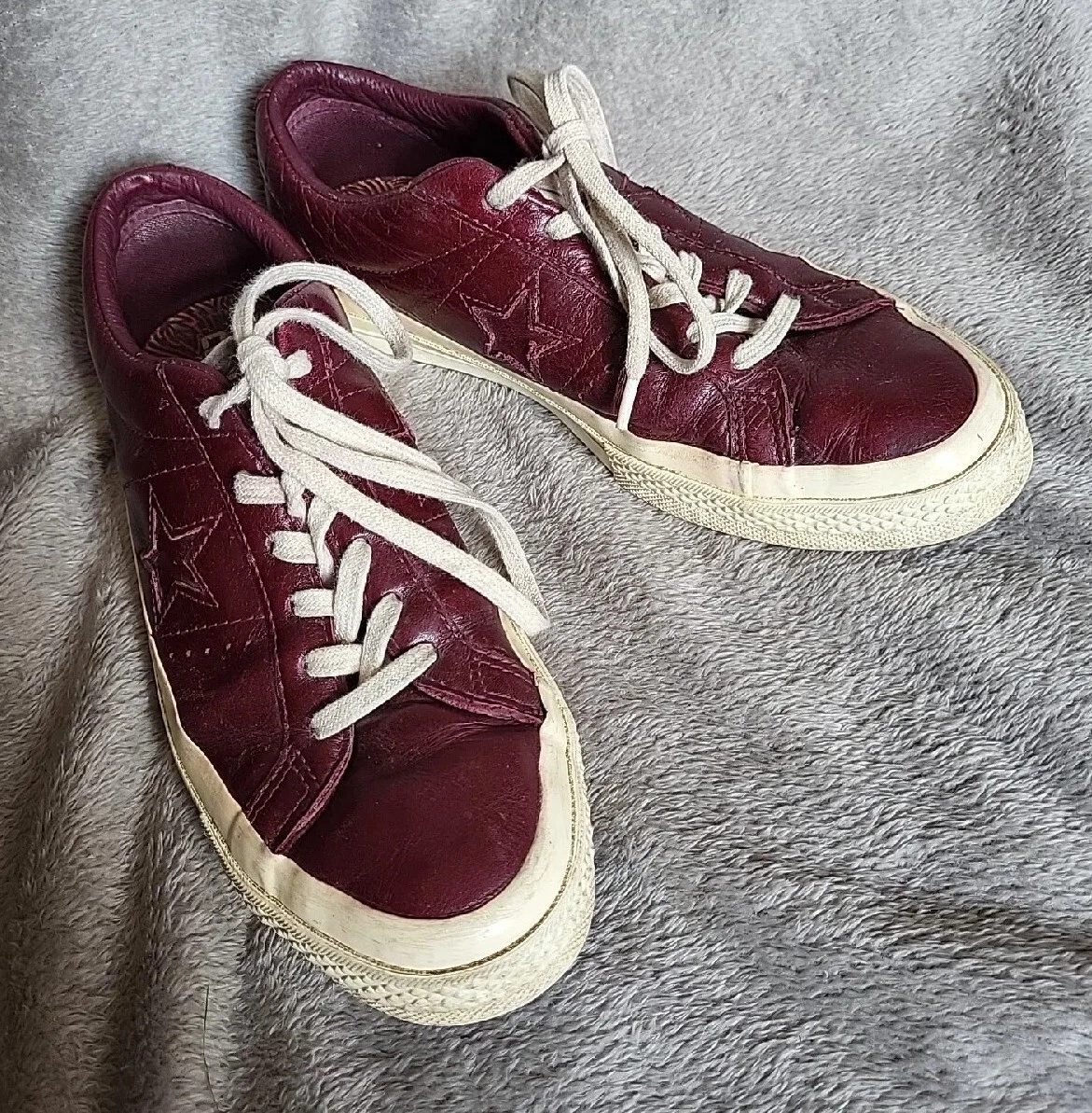 Converse Chuck Taylor All Stars Plum Burgundy Leather Men s 5.5
