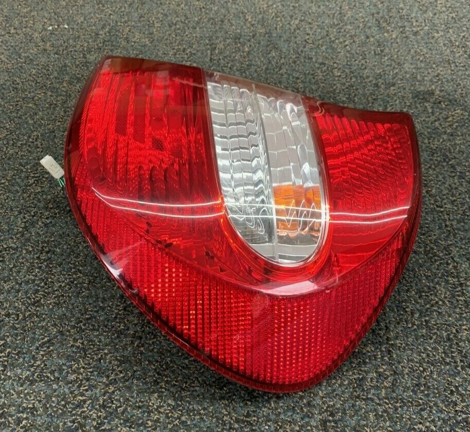 Labwork Passenger Side Tail Light Replacement For Toyota Sienna LE XLE - Foto 7