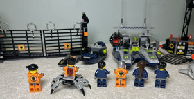 LEGO Agents: Speedboat Rescue 8633 99.99% Complete + 8634 Turbo Car Chase Parts