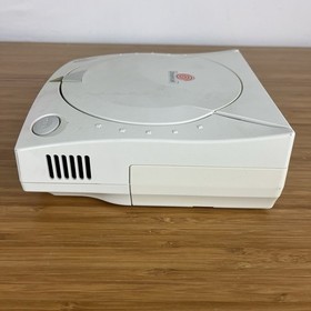 Sega Dreamcast - For Parts And Repair Powers On / No Display
