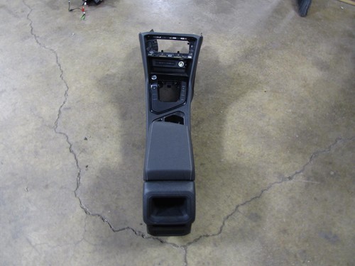 22-24 VOLKSWAGEN TAOS Interior Front Center Console Black floor 