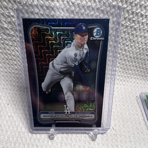 Yoshinobu Yamamoto [Pink] #36 2024 Bowman card