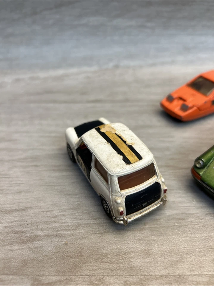 1970s Corgi Toys BMC Mini-Cooper Bong Bug Porsche 911 Britain Vintage Diecast - Image 3 of 4