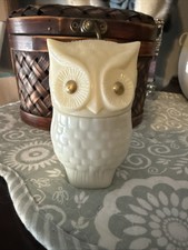 Vintage Milk Glass Avon Owl Bottle Roses Roses Cream Sachet 3.5” X 2”