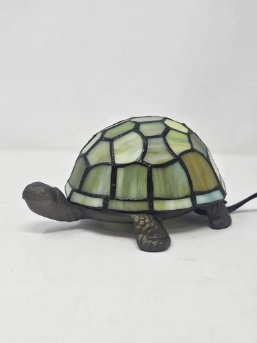VTG Tiffany Style Stained Glass Turtle Accent Lamp Electric Tested Working