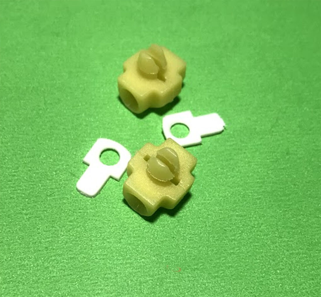 Holder Plate Door Lock Rod For Nissan 8694 Truck Hardbody D21 9011