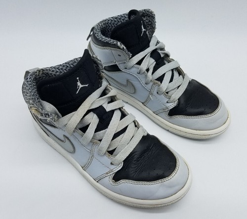 Nike Air Jordan 1 Retro (PS) Niño Talla 13C Tenis Platino Negro Plata - Imagen 1 de 12