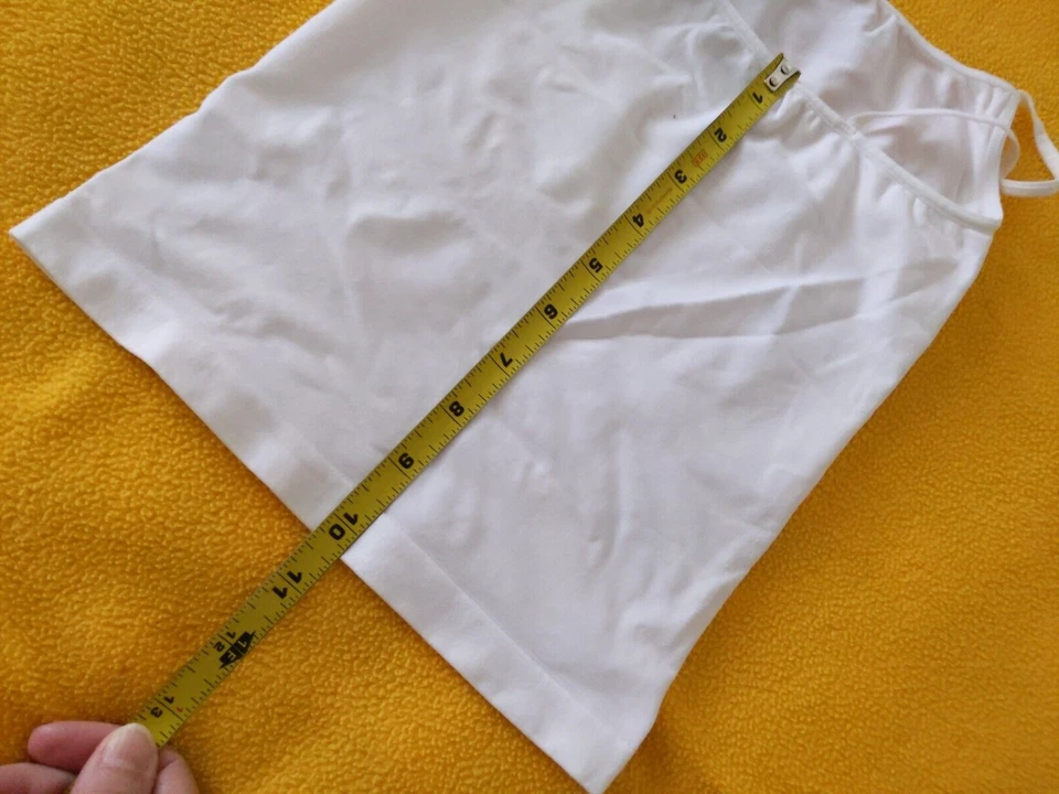 CONJUNTO de 2 camisetas sin mangas XHILARATION blancas grises camisolas niñas talla mediana Foto 2 de 4