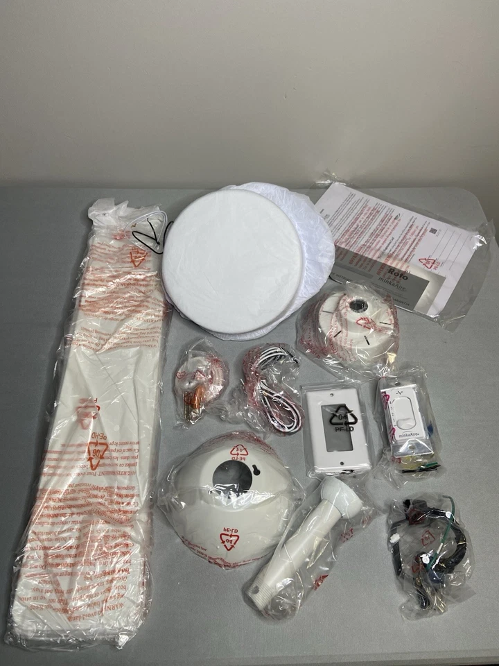 MinkaAire Roto F524-WHF Ceiling Fan 52 Inch 3 Blades Flat White - Image 4 of 4