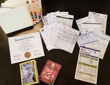 1/6 SCALE Mini Medical #2- 4 Folders + 14 Paperwork + 2 Magazine +Diploma +Chart