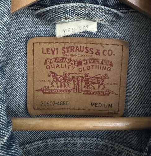 Levi’s Denim Trucker Vintage Jean Jacket Washed Out Distressed Navy Blue M - Picture 7 of 14
