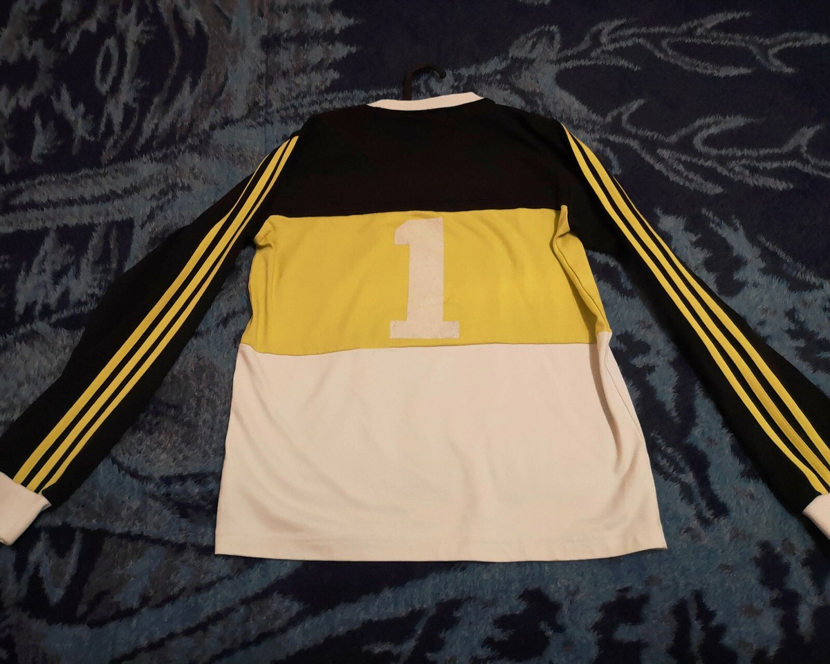 rare vintage Adidas team Long Sleeves T Shirt Men's Small rare vintage Adidas team Long Sleeves T Shirt Men's Small
