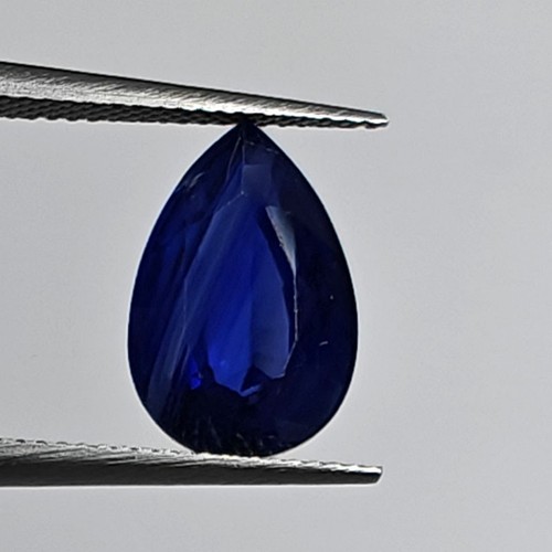 Certified 2.21ct Natural Ceylon Sapphire Royal blue color collection gem - Picture 2 of 6