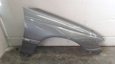 Opel Omega Caravan 2.2 16 V B Kotflügel R Bj 2002 Farbe Grau