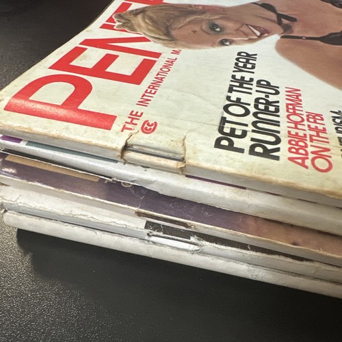 LOT 5x Penthouse Magazine APRIL JUNE NOV 1976 OCT 1977 AUG 92 LOW GRADE PHL400 - Foto 2 di 9