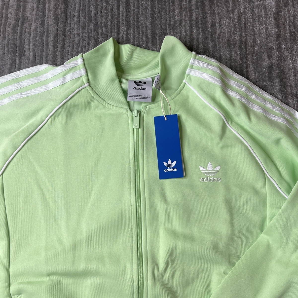 s-l1200.jpg s-l1200.jpg