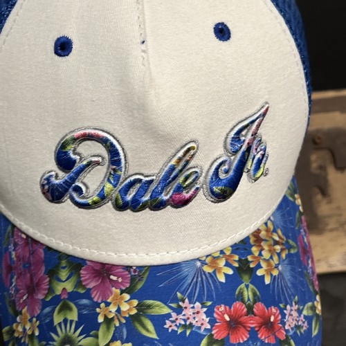 NASCAR #88 Trucker Cap Adjustable Dale Earnhardt Jr Hendrick Motorsports Hat - Picture 2 of 14
