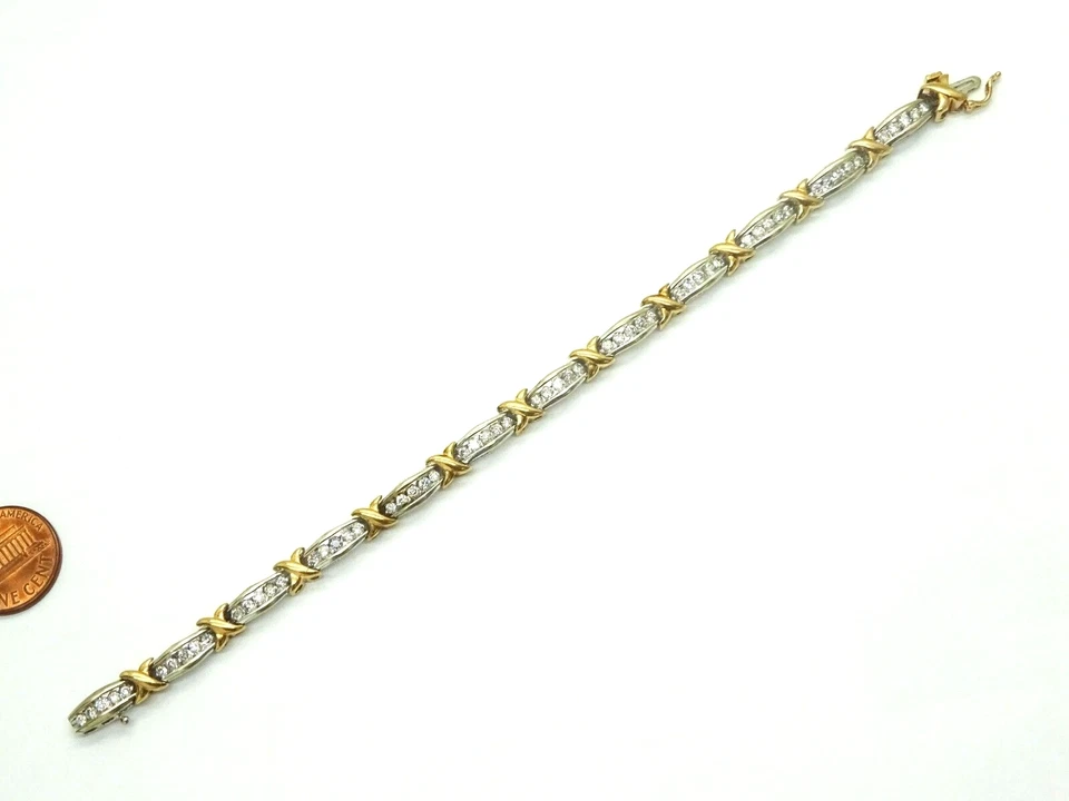 Brazalete de tenis "X" de diamantes extraídos de tierra de 2,00 quilates dos tonos de oro de 10 k Foto 3 de 4