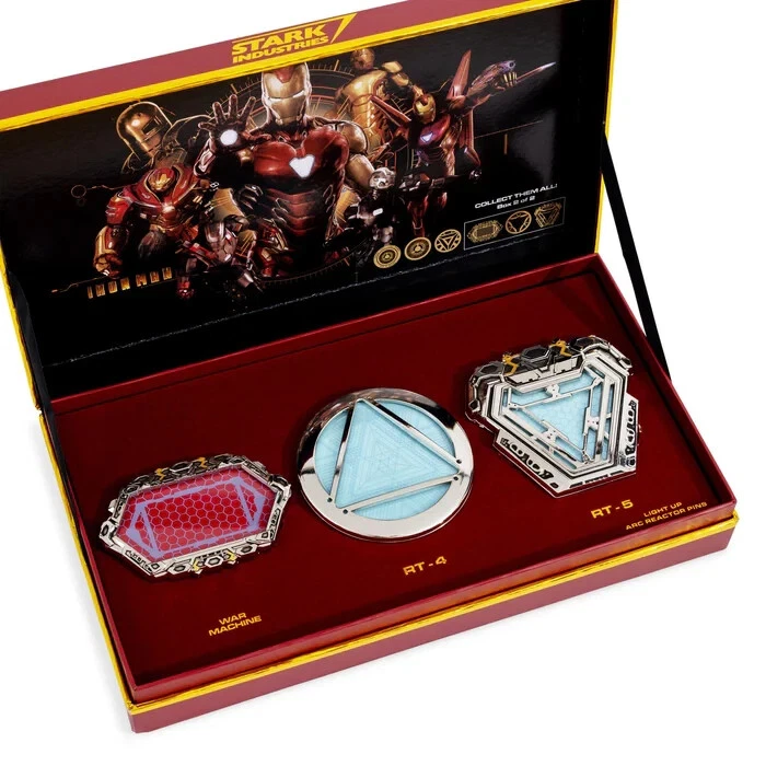 Marvel Studios Iron Man 3-teiliges Light-Up Arc Reactor Pin Replica Box Set