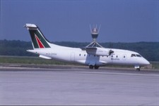 Dia Flugzeug Planespotter Kleinbildformat 24x36mm ungerahmt O32-7-2