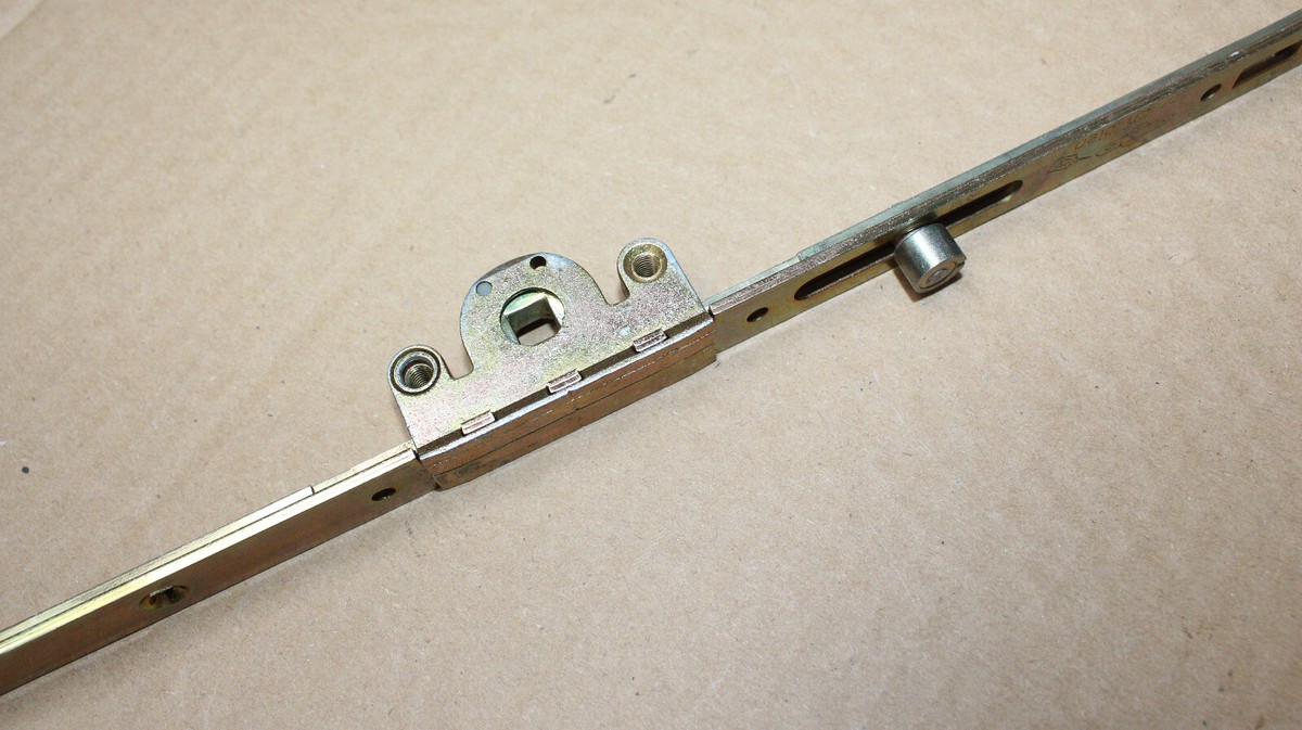 Hape E1065 Getriebe- Und Konstruktionssatz – 121 Teile, Mit Zahnrädern, Kartonhintergründen